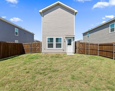 155 Plumcove Drive - Photo Thumbnail 21