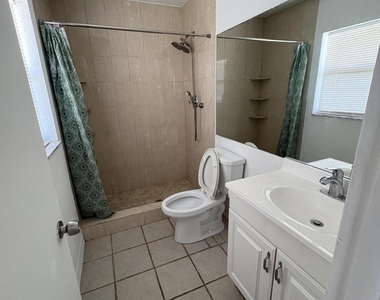 3801 Van Cott Circle - Photo Thumbnail 9