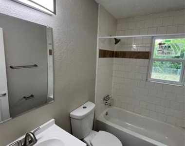 719 Fairwood Drive - Photo Thumbnail 15