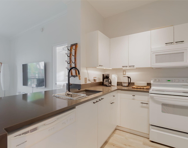 11790 Saint Andrews Place - Photo Thumbnail 4
