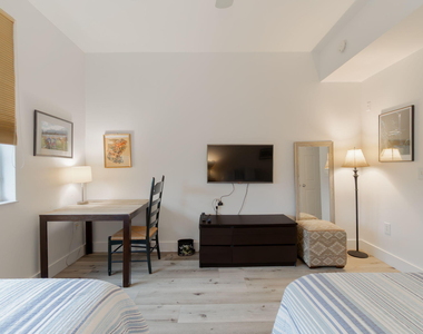 11790 Saint Andrews Place - Photo Thumbnail 17