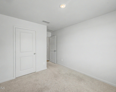 3520 N La Paz Drive - Photo Thumbnail 17