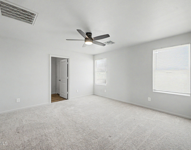 3520 N La Paz Drive - Photo Thumbnail 10