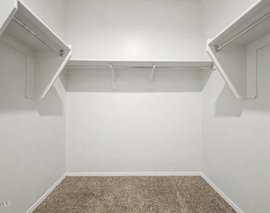2431 S 46th Street - Photo Thumbnail 22
