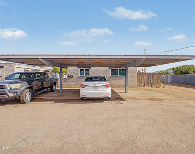 1925 W Village Drive - Photo Thumbnail 1