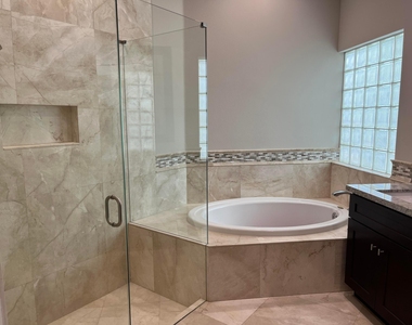 7684 Doubleton Drive - Photo Thumbnail 22