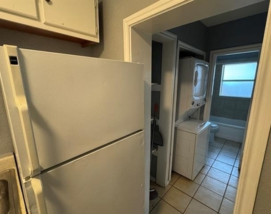 3850 Mt Ranier Street - Photo Thumbnail 9
