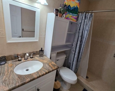 10046 Winding Lake Road - Photo Thumbnail 17