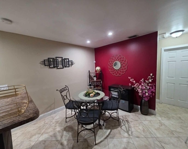 10046 Winding Lake Road - Photo Thumbnail 10