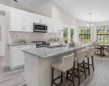 272 Sw Carter Avenue - Photo Thumbnail 6
