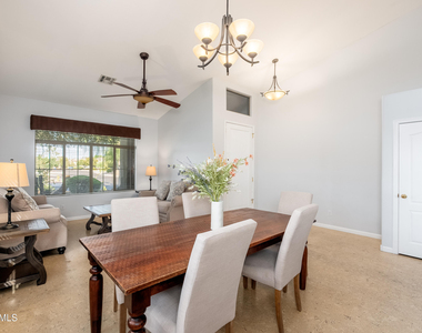 14436 N 67th Place - Photo Thumbnail 6