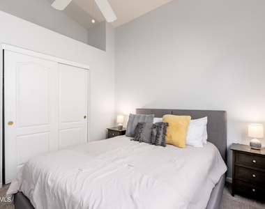 14436 N 67th Place - Photo Thumbnail 26