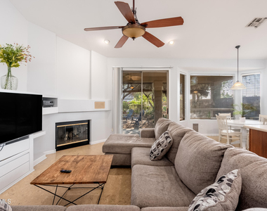 14436 N 67th Place - Photo Thumbnail 10