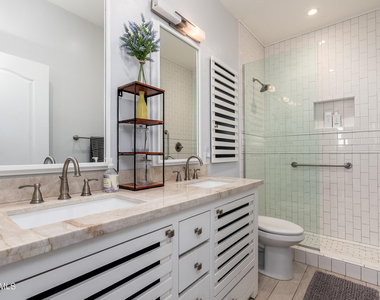 14436 N 67th Place - Photo Thumbnail 29