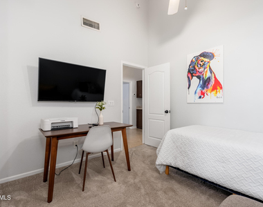 14436 N 67th Place - Photo Thumbnail 31