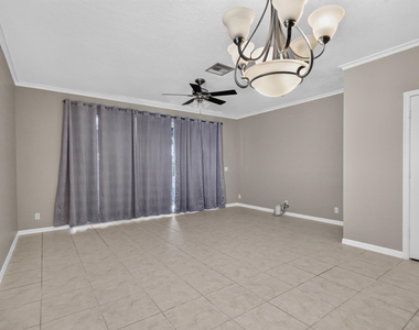 8103 Bellagio Lane - Photo Thumbnail 16