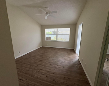 3572 Sahara Springs Boulevard - Photo Thumbnail 6