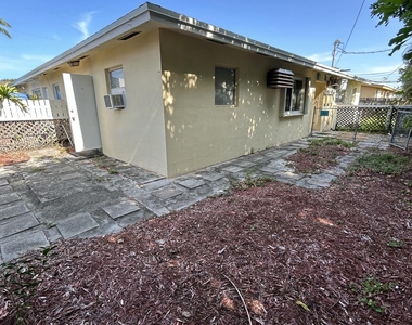 5881 Ne 18th Avenue - Photo Thumbnail 5