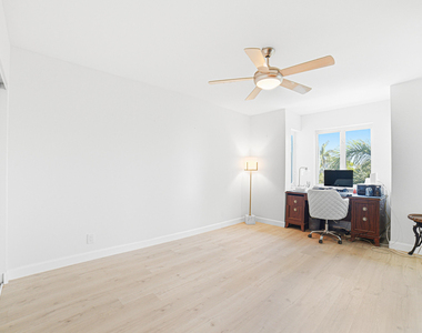 100 Se 5th Avenue - Photo Thumbnail 28