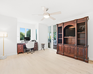 100 Se 5th Avenue - Photo Thumbnail 29