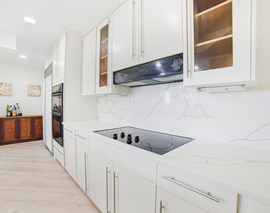 100 Se 5th Avenue - Photo Thumbnail 20