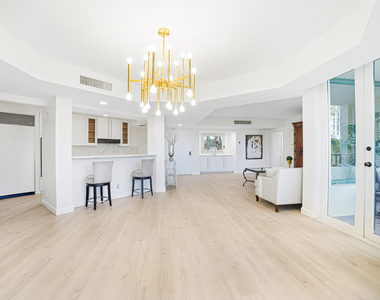 100 Se 5th Avenue - Photo Thumbnail 11