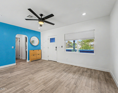 3026 N 27th Street - Photo Thumbnail 3