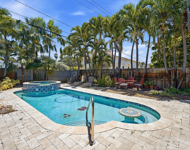 1658 Jackson Street - Photo Thumbnail 29