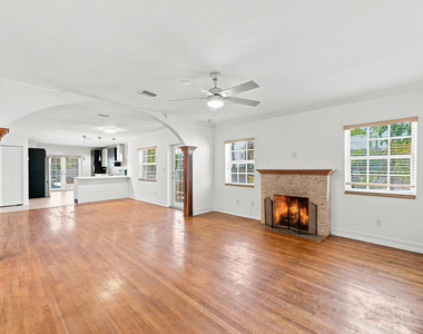 1658 Jackson Street - Photo Thumbnail 28