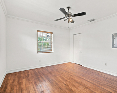 1658 Jackson Street - Photo Thumbnail 25