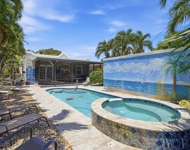 1658 Jackson Street - Photo Thumbnail 53