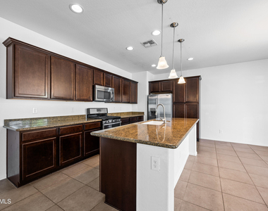 12120 W Tether Trail - Photo Thumbnail 10