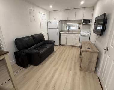 51 Sw 13th Street - Photo Thumbnail 3