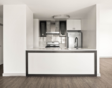 River Road, Unit 16l-30 Roosevelt Island 10044 - Photo Thumbnail 2