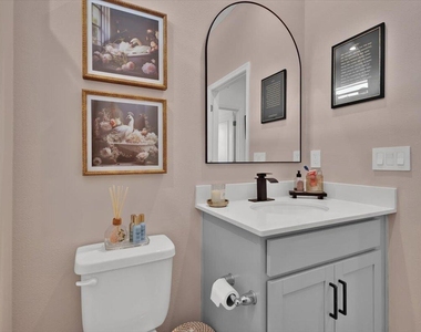 14047 Sw Safi Terrace - Photo Thumbnail 20