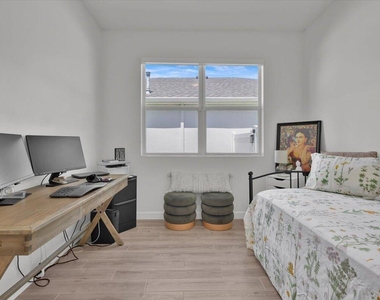 14047 Sw Safi Terrace - Photo Thumbnail 23
