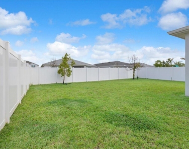14047 Sw Safi Terrace - Photo Thumbnail 34