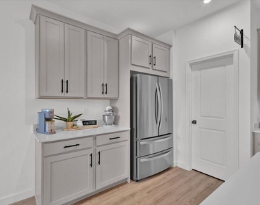 14047 Sw Safi Terrace - Photo Thumbnail 8