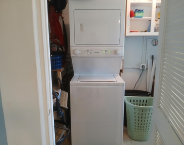 2638 Gately Drive E - Photo Thumbnail 10