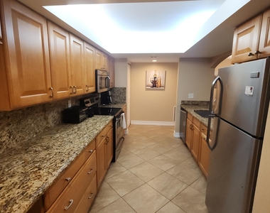 955 Dotterel Road - Photo Thumbnail 8