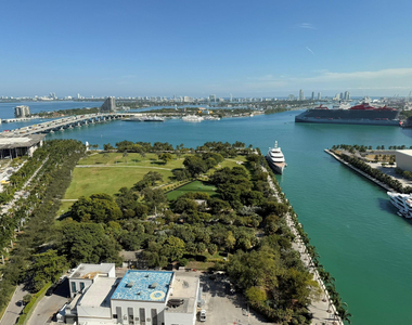 900 Biscayne Boulevard - Photo Thumbnail 80