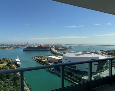900 Biscayne Boulevard - Photo Thumbnail 29