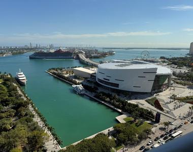 900 Biscayne Boulevard - Photo Thumbnail 6