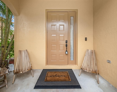 123 Wakulla Springs Way - Photo Thumbnail 8