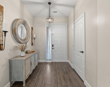 123 Wakulla Springs Way - Photo Thumbnail 9