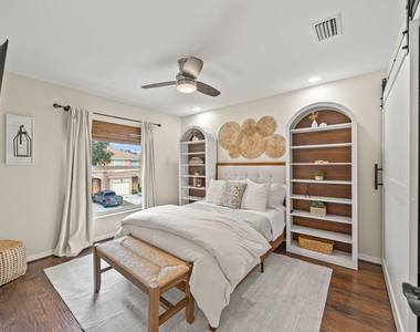 123 Wakulla Springs Way - Photo Thumbnail 18