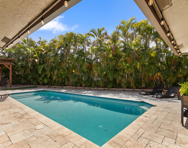4050 Nw 7th Lane - Photo Thumbnail 47