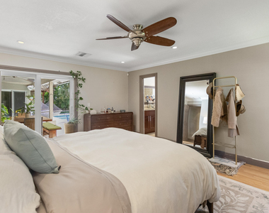 4050 Nw 7th Lane - Photo Thumbnail 17