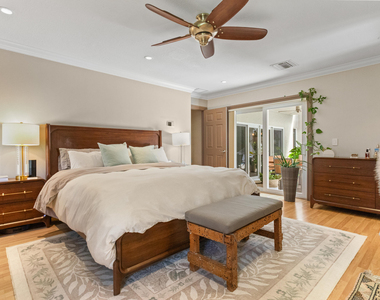 4050 Nw 7th Lane - Photo Thumbnail 16