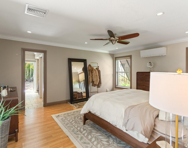 4050 Nw 7th Lane - Photo Thumbnail 15